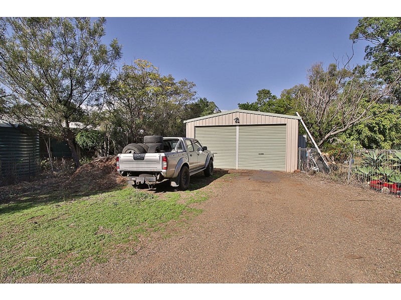 109 Lockyer View Road, Wivenhoe Pocket QLD 4306