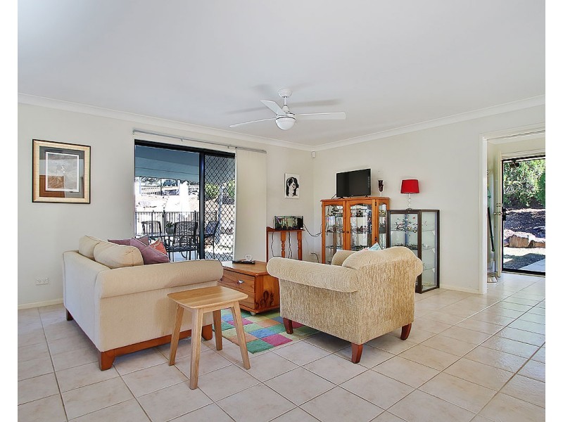 6 Maranoa Court, Fernvale QLD 4306