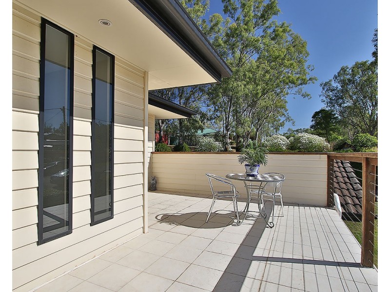 6 Maranoa Court, Fernvale QLD 4306