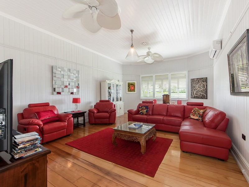 636b Glamorganvale Road, Glamorgan Vale QLD 4306