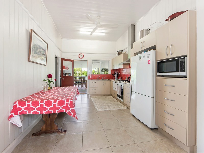 636b Glamorganvale Road, Glamorgan Vale QLD 4306