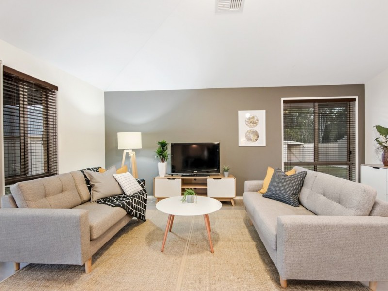 19 Piccadilly Court, Deebing Heights QLD 4306