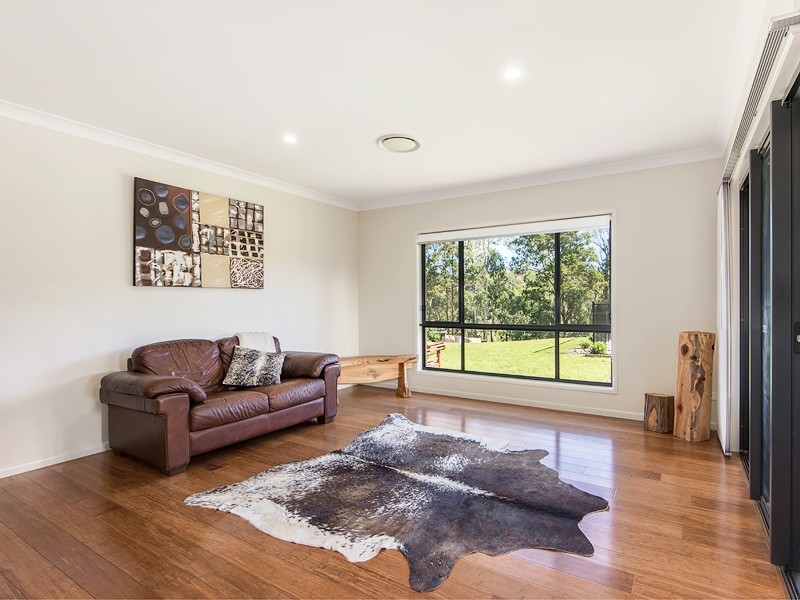 11 Arrawatta Cl, Karalee QLD 4306