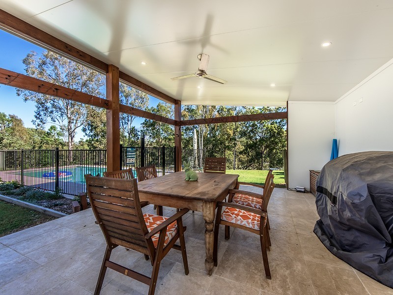 11 Arrawatta Cl, Karalee QLD 4306