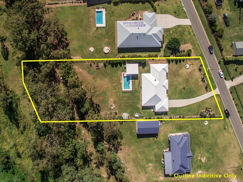 11 Arrawatta Cl, Karalee QLD 4306