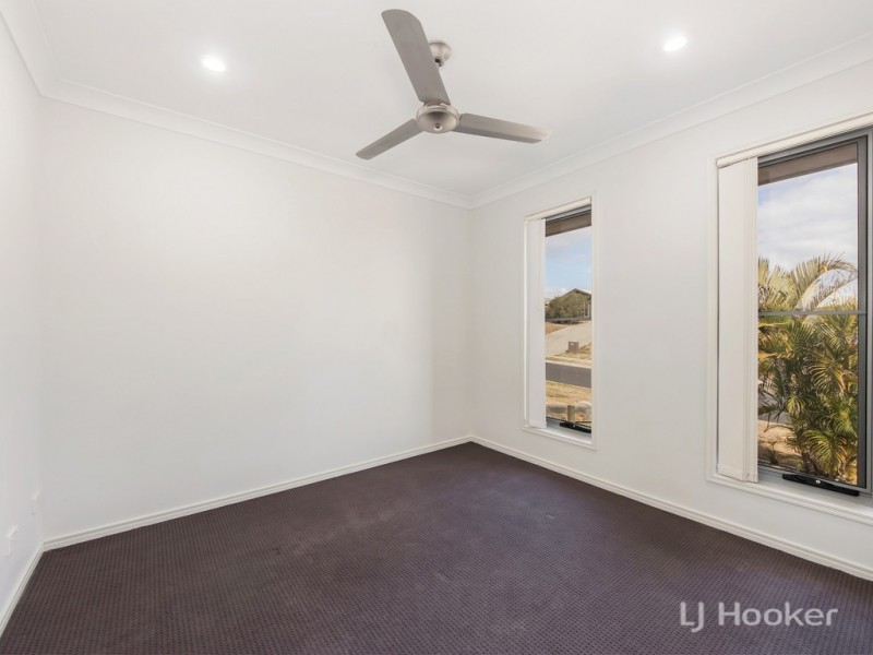 135 Sarah Drive, Yamanto QLD 4305