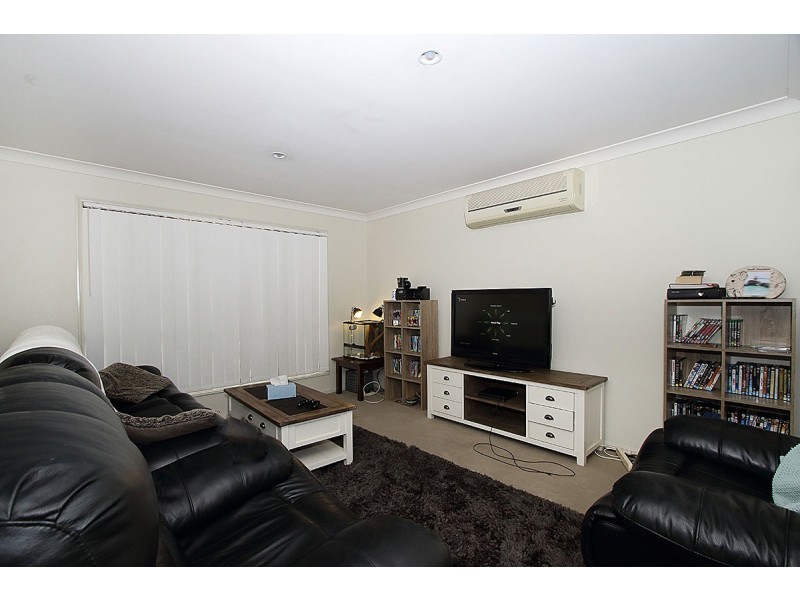 38 Chetwynd St, Redbank Plains QLD 4301