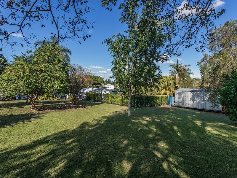41 Warwick Road, Ipswich QLD 4305