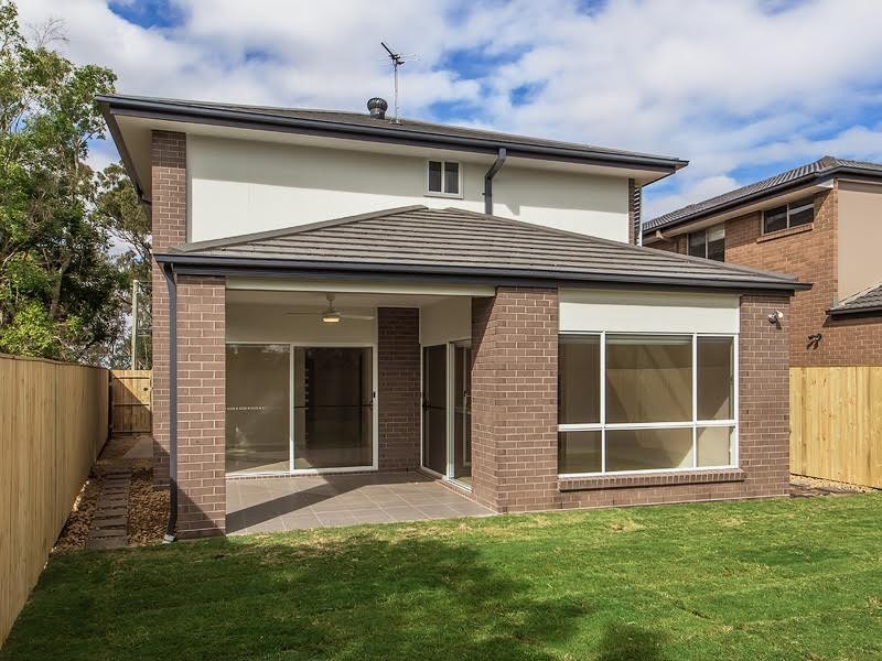 61 Sunset Road, Kenmore QLD 4069