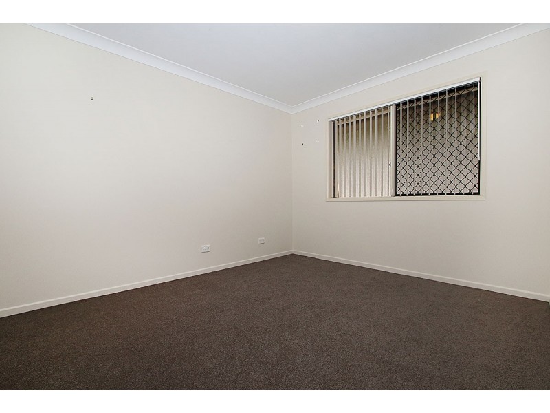 124 Bayley Road, Pine Mountain QLD 4306