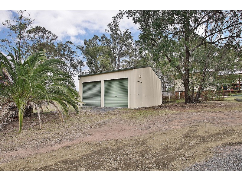 124 Bayley Road, Pine Mountain QLD 4306
