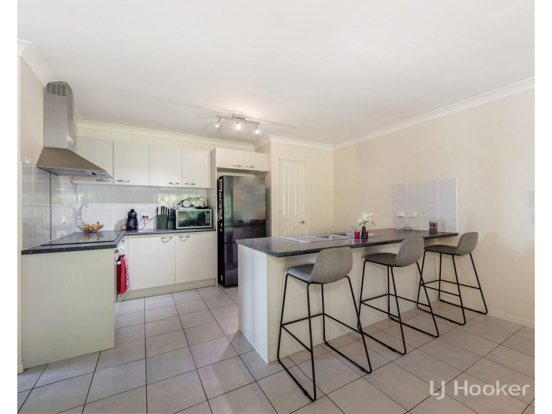 5 Siding Crt, Rosewood QLD 4340