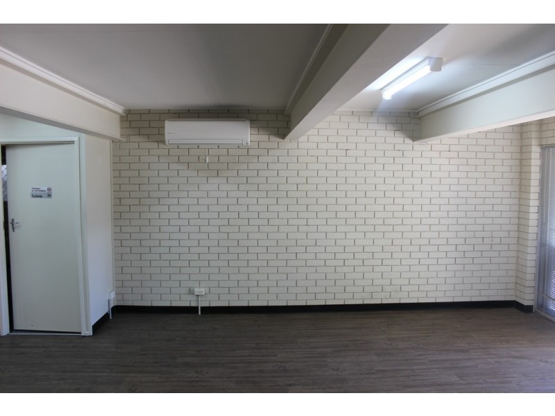 1 Wilson, Newtown QLD 4305