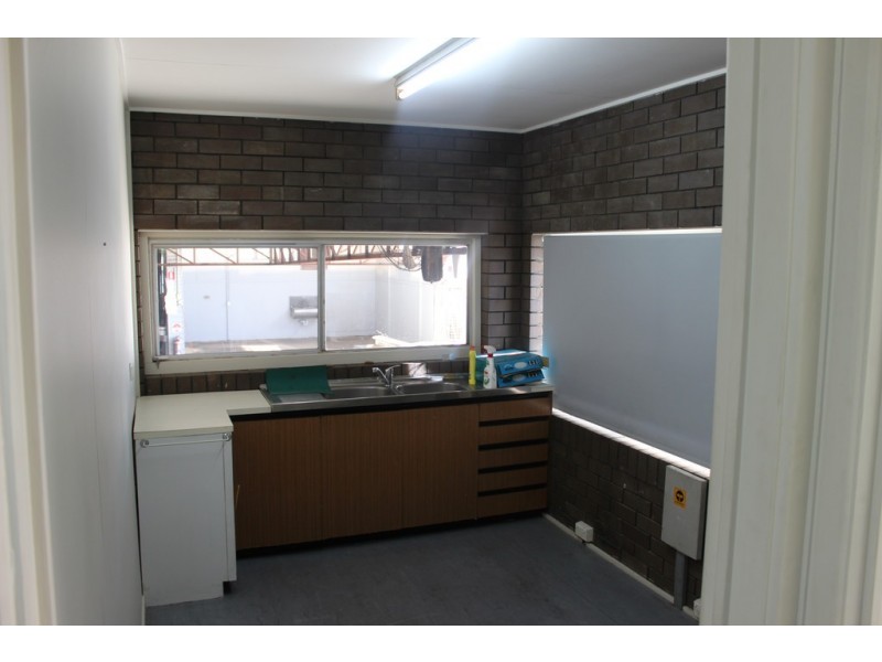1 Wilson, Newtown QLD 4305