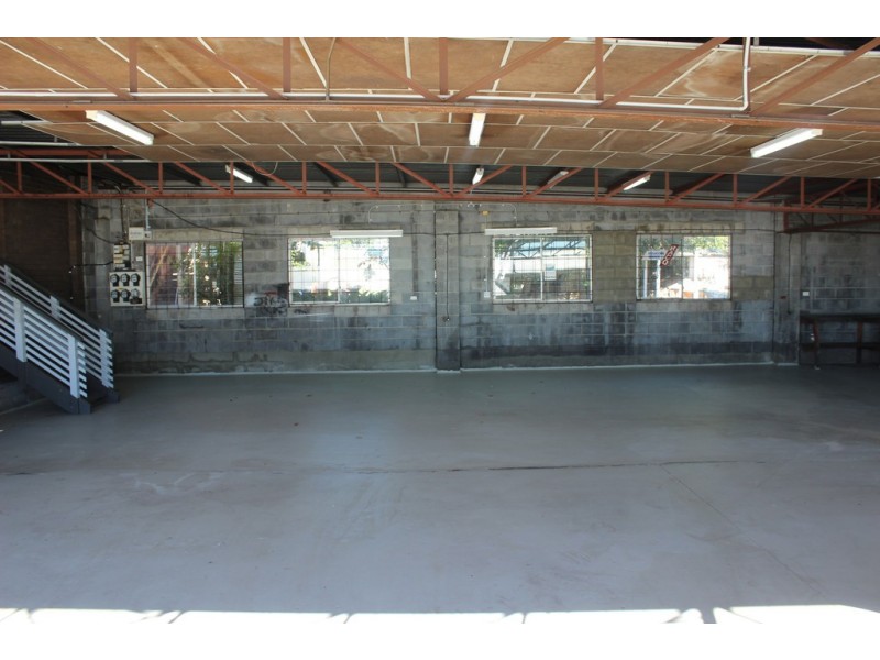 1 Wilson, Newtown QLD 4305