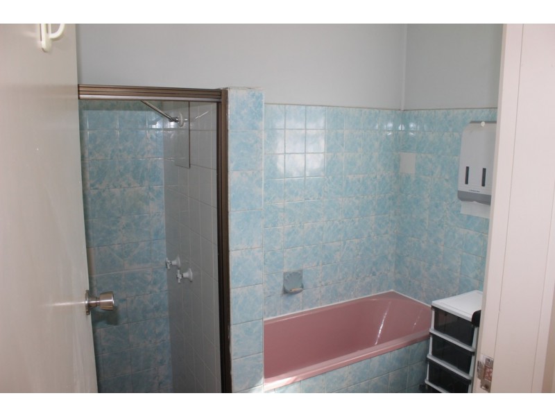 1 Wilson, Newtown QLD 4305