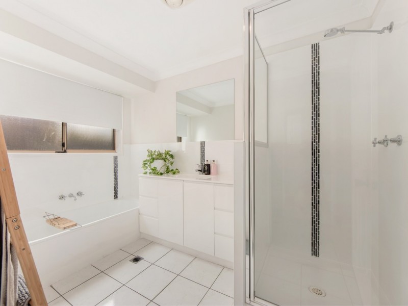 19 Sheppey Pl, Yamanto QLD 4305