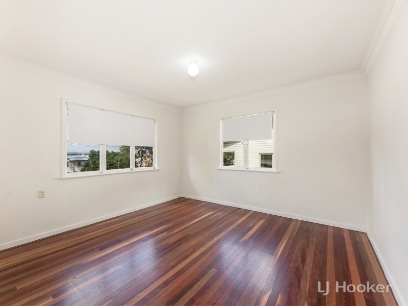 23 Raceview St, Eastern Heights QLD 4305