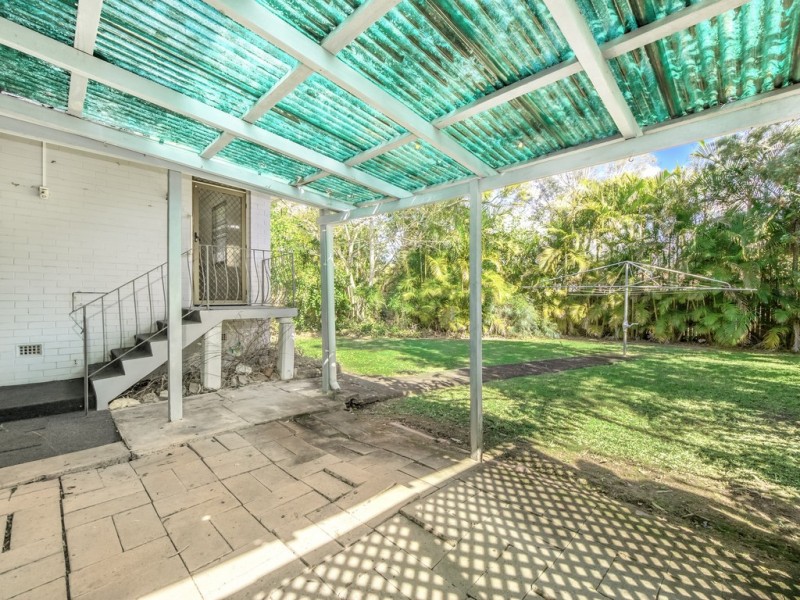 10 Durness St, Kenmore QLD 4069
