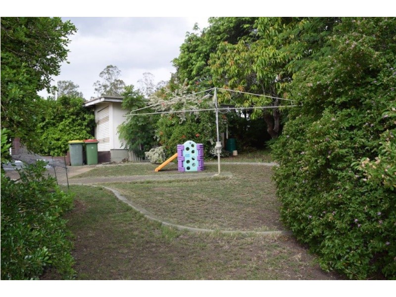 34 Creek street, Bundamba QLD 4304