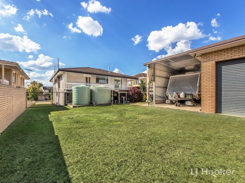 24 Dulcie Street, Raceview QLD 4305