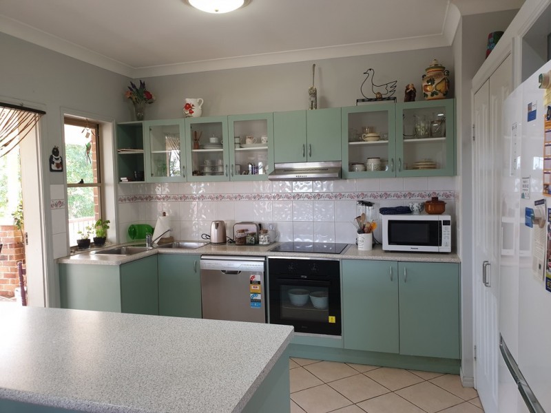 129 Burns Street, Fernvale QLD 4306
