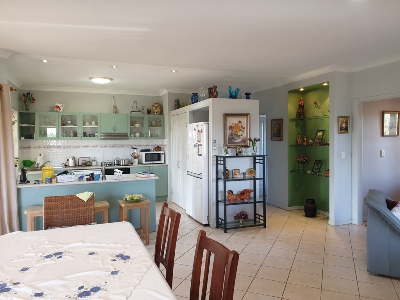 129 Burns Street, Fernvale QLD 4306