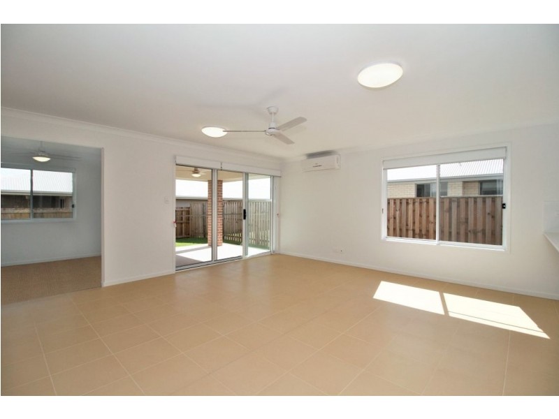 3 John Street, Walloon QLD 4306