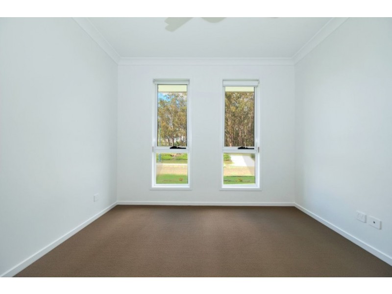 3 John Street, Walloon QLD 4306