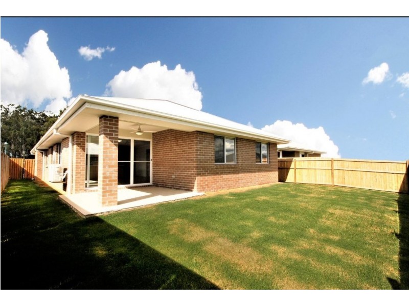 3 John Street, Walloon QLD 4306