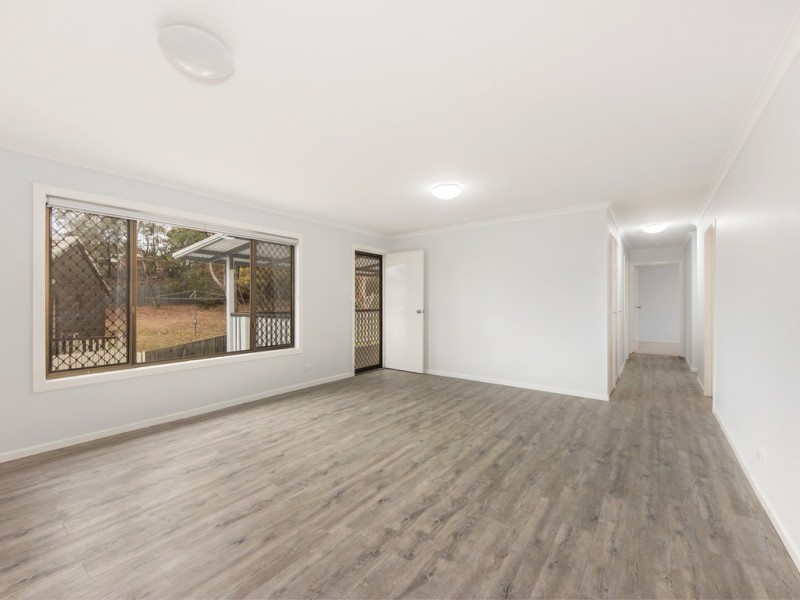 10 Stephen Cr, Goodna QLD 4300