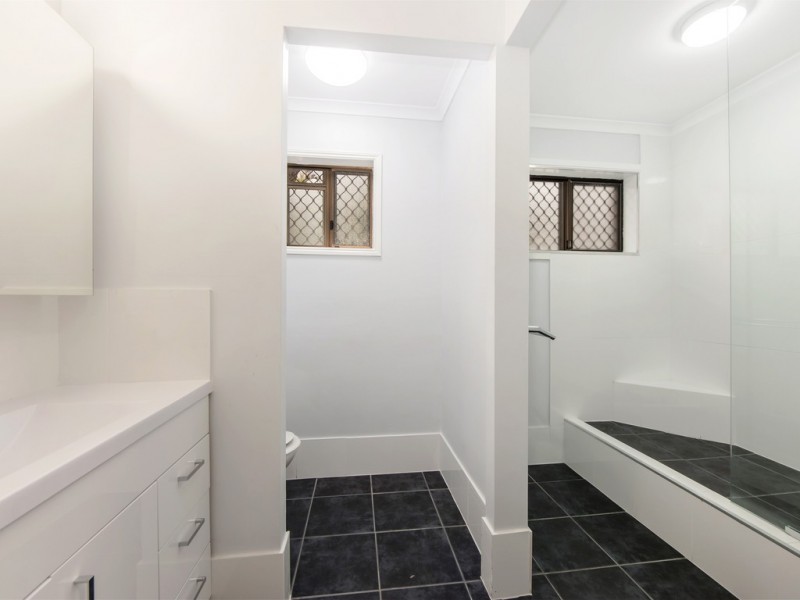 10 Stephen Cr, Goodna QLD 4300