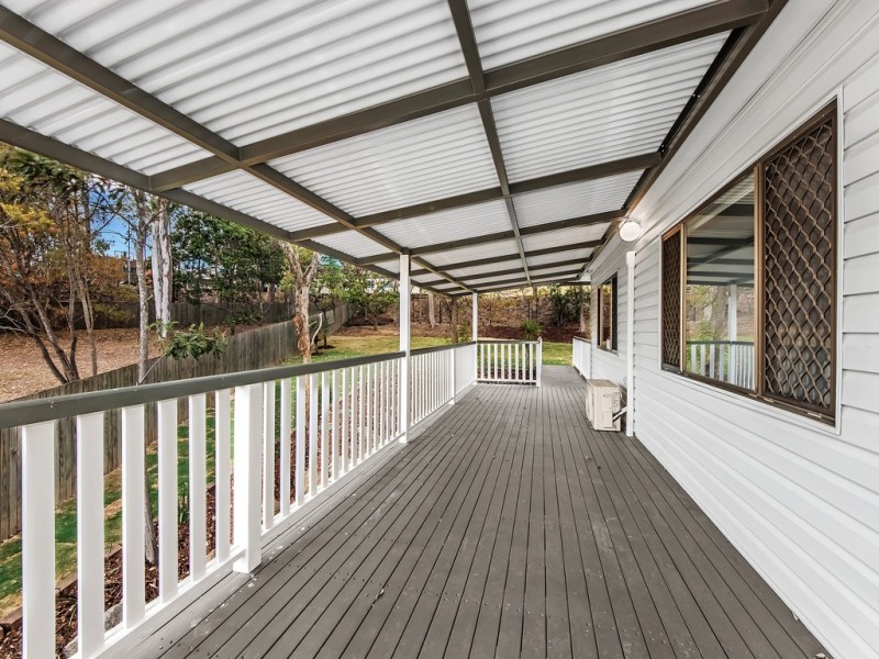 10 Stephen Cr, Goodna QLD 4300