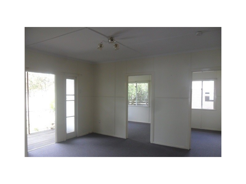 1 Janice Street, East Ipswich QLD 4305