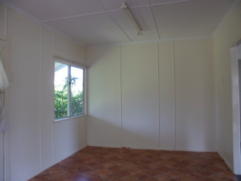 1 Janice Street, East Ipswich QLD 4305