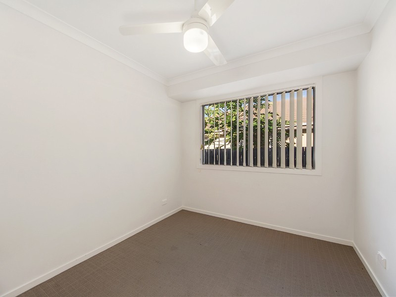 10 Drewett Ave, Redbank Plains QLD 4301