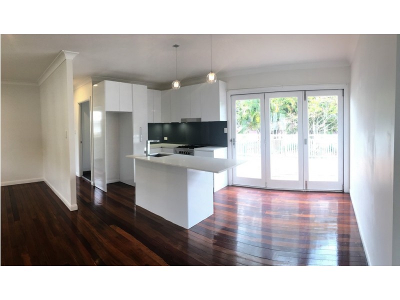 15 Lusitania, Newtown QLD 4305