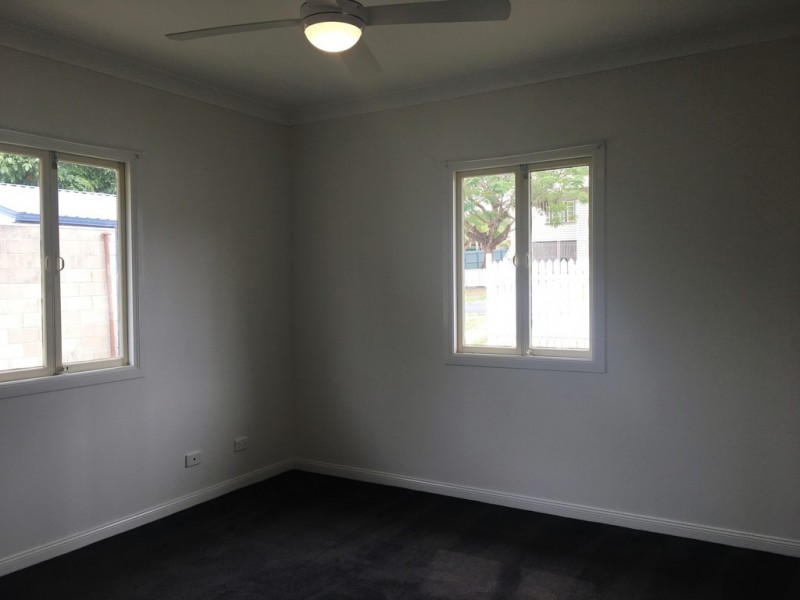15 Lusitania, Newtown QLD 4305