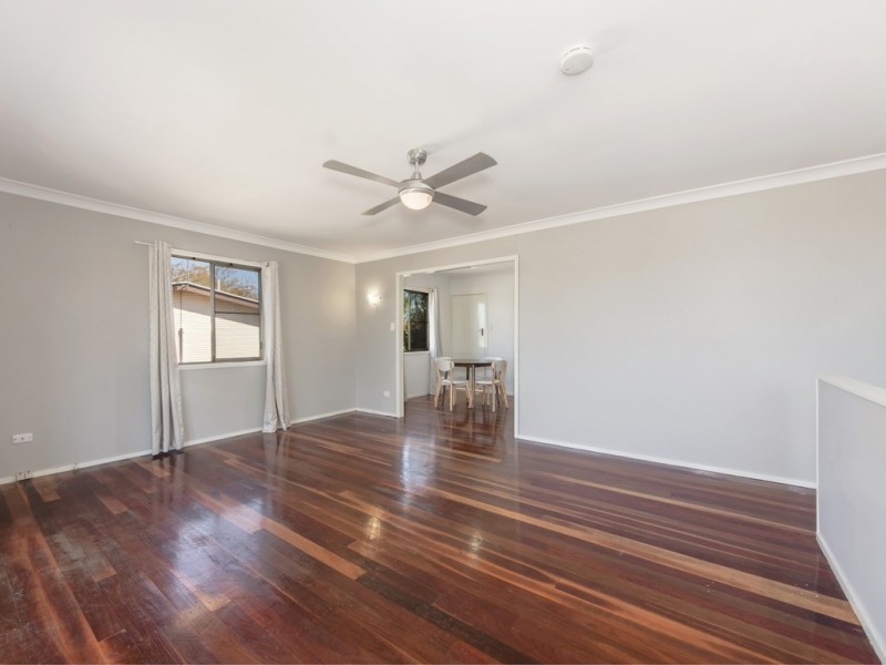 10 Olive Street, Raceview QLD 4305