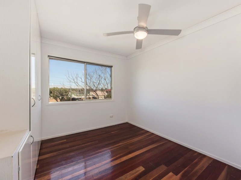 10 Olive Street, Raceview QLD 4305