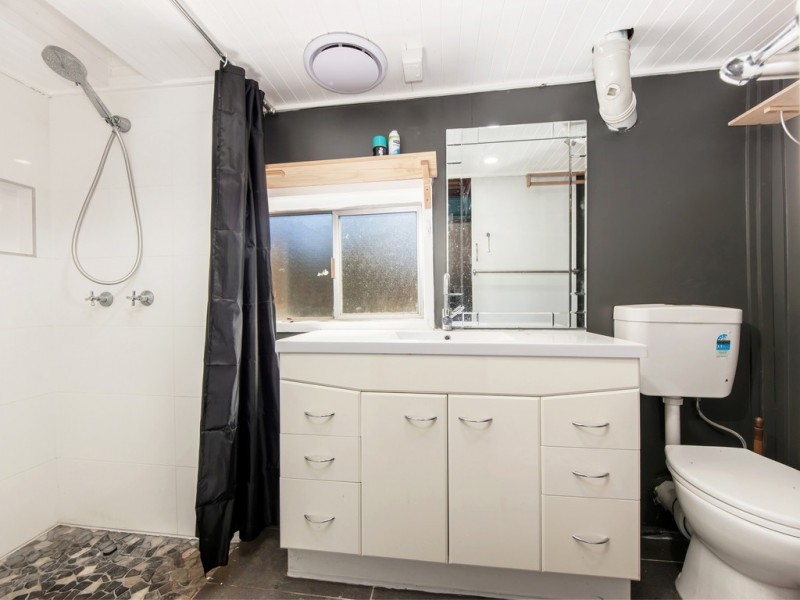 10 Olive Street, Raceview QLD 4305