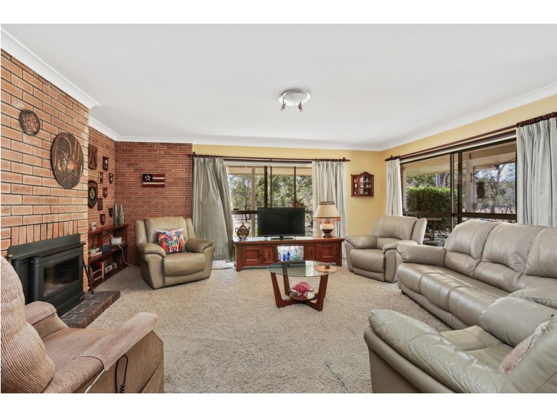 74 O’Reillys Weir Rd, Lowood QLD 4311