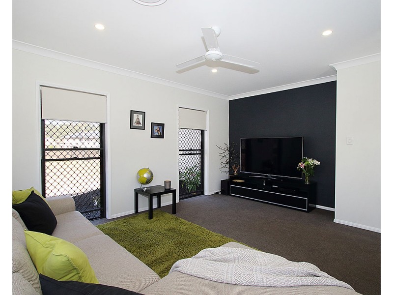 104 Condamine Drive, Fernvale QLD 4306