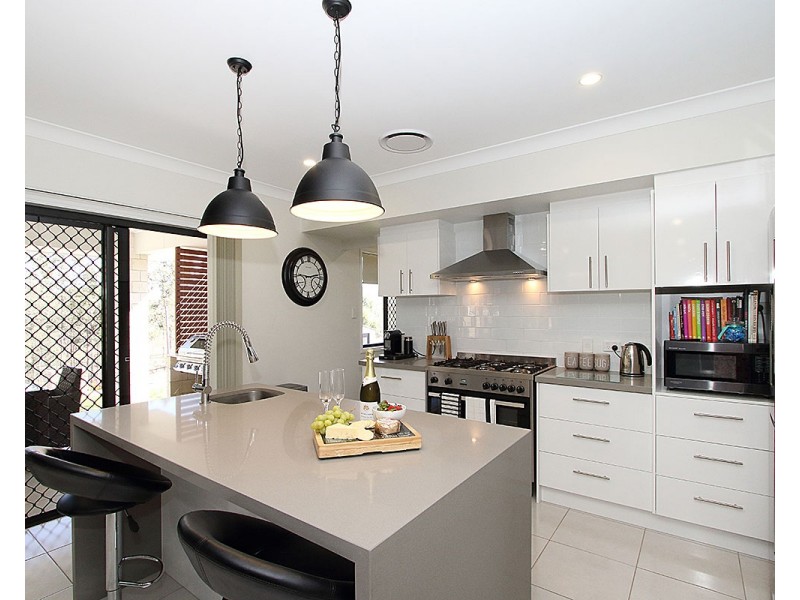 104 Condamine Drive, Fernvale QLD 4306