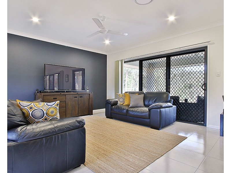 104 Condamine Drive, Fernvale QLD 4306