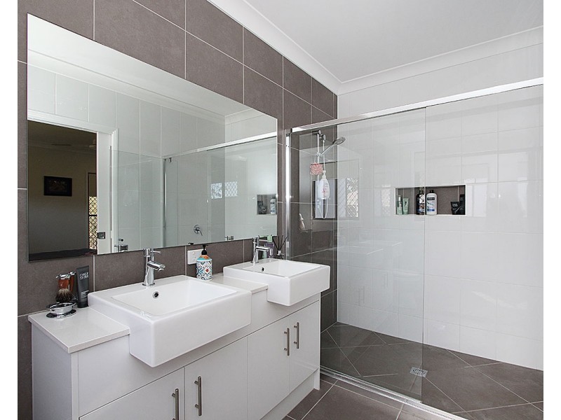 104 Condamine Drive, Fernvale QLD 4306