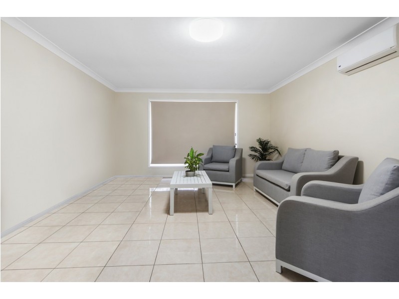 22 Waddington Parade, Plainland QLD 4341