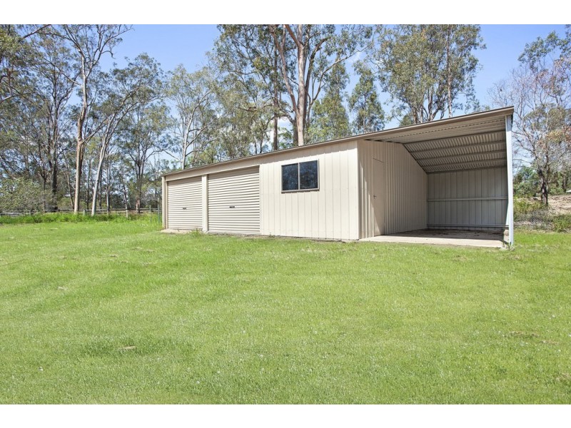 22 Waddington Parade, Plainland QLD 4341