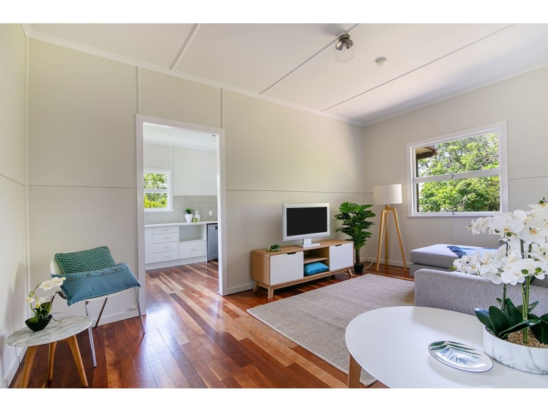 24 Cribb Street, Sadliers Crossing QLD 4305