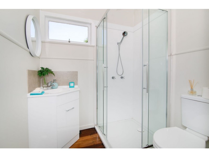 24 Cribb Street, Sadliers Crossing QLD 4305